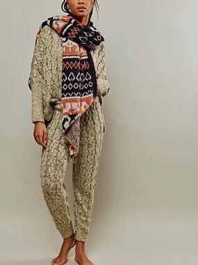 Free People Intimately Under the Mistletoe Joggers- Green